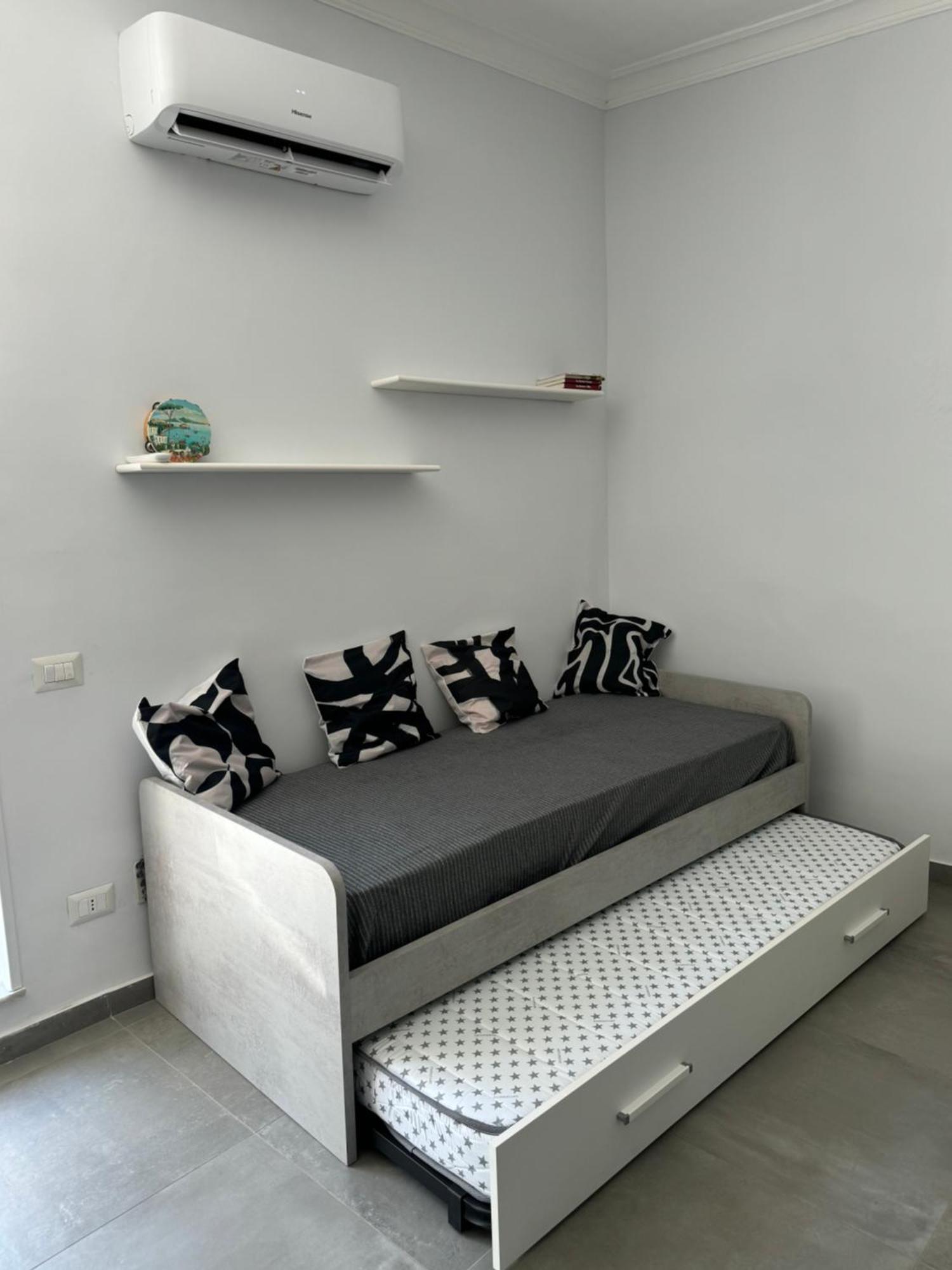 Casa Ferrara Sanita Apartment เนเปิลส์ ภายนอก รูปภาพ