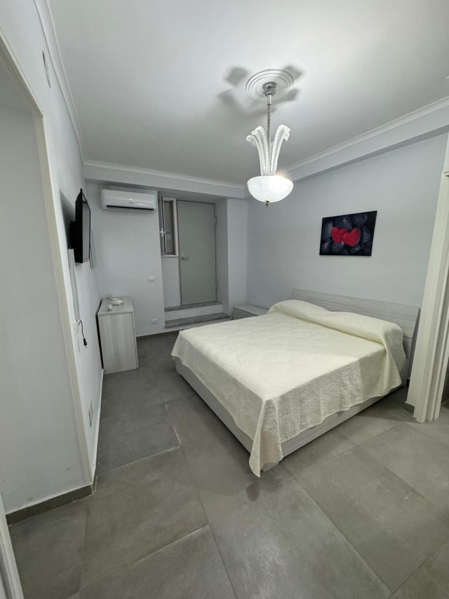 Casa Ferrara Sanita Apartment เนเปิลส์ ภายนอก รูปภาพ